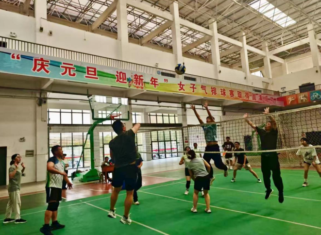 教职工气排球比赛